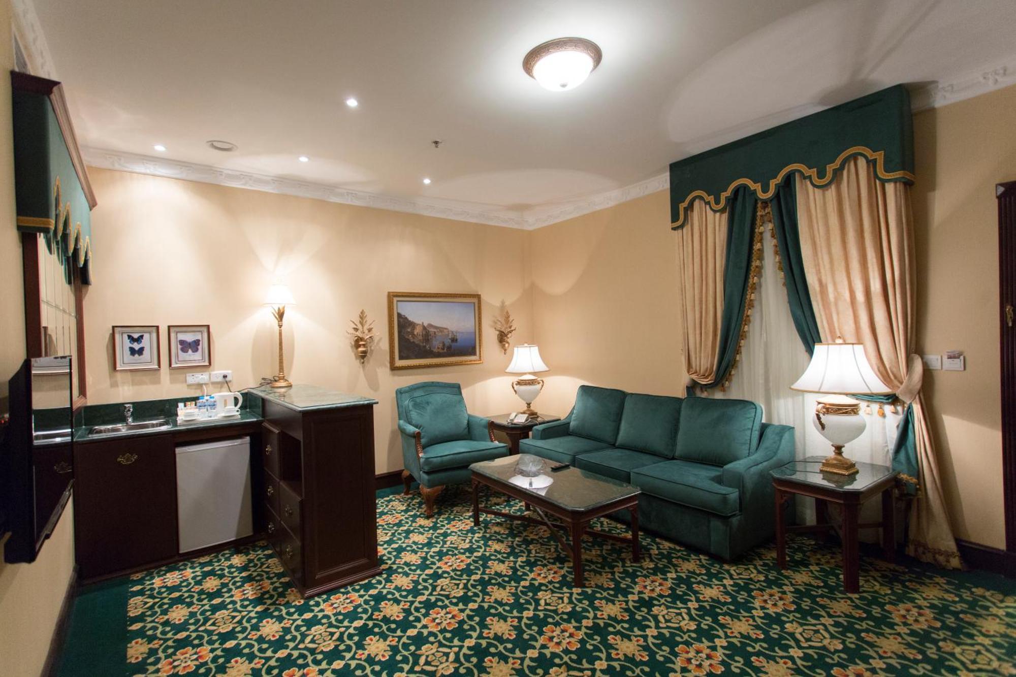 Habitat All Suites, Ель-Хубар Екстер'єр фото A suite at the hotel