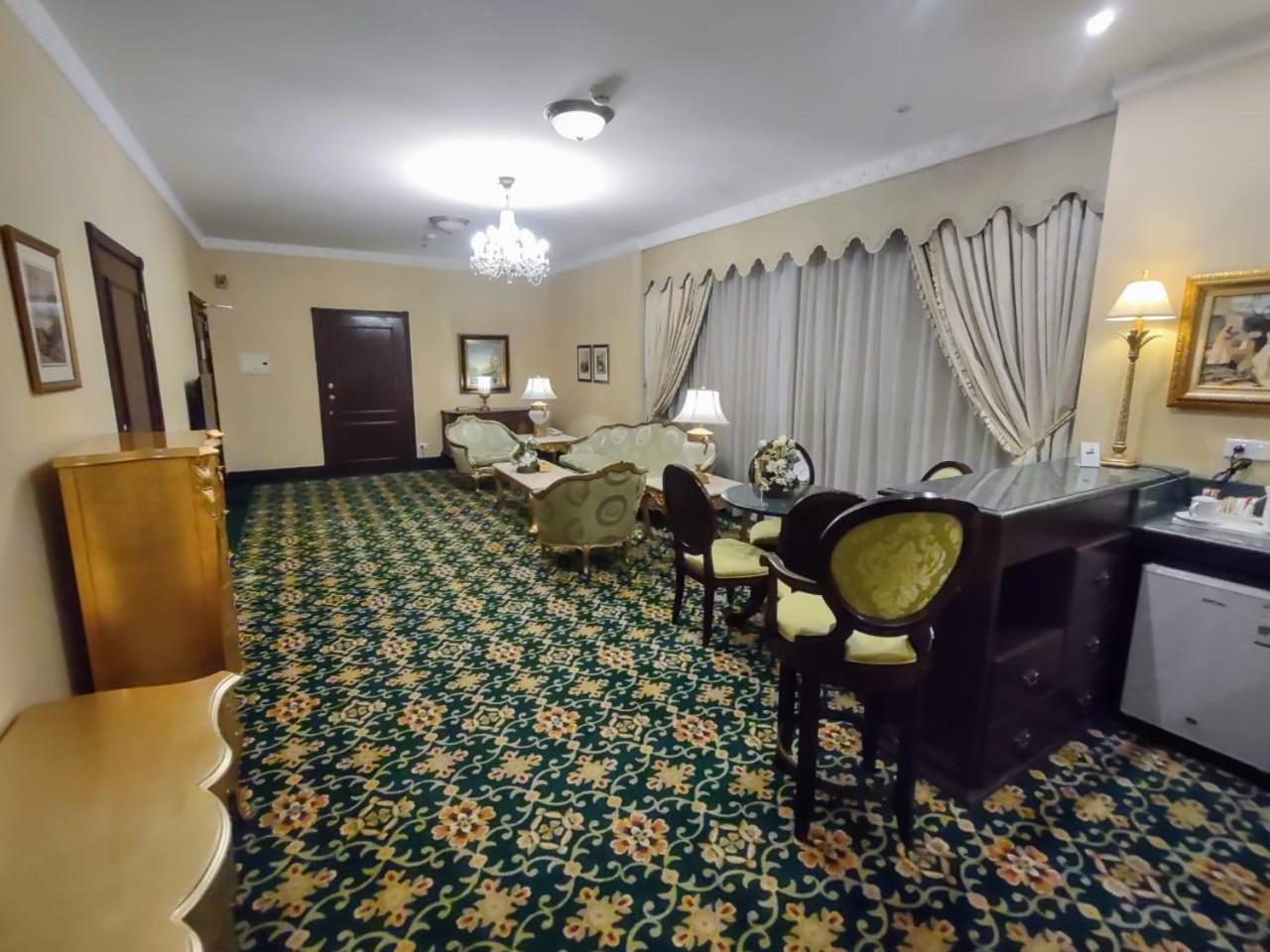 Habitat All Suites, Ель-Хубар Екстер'єр фото